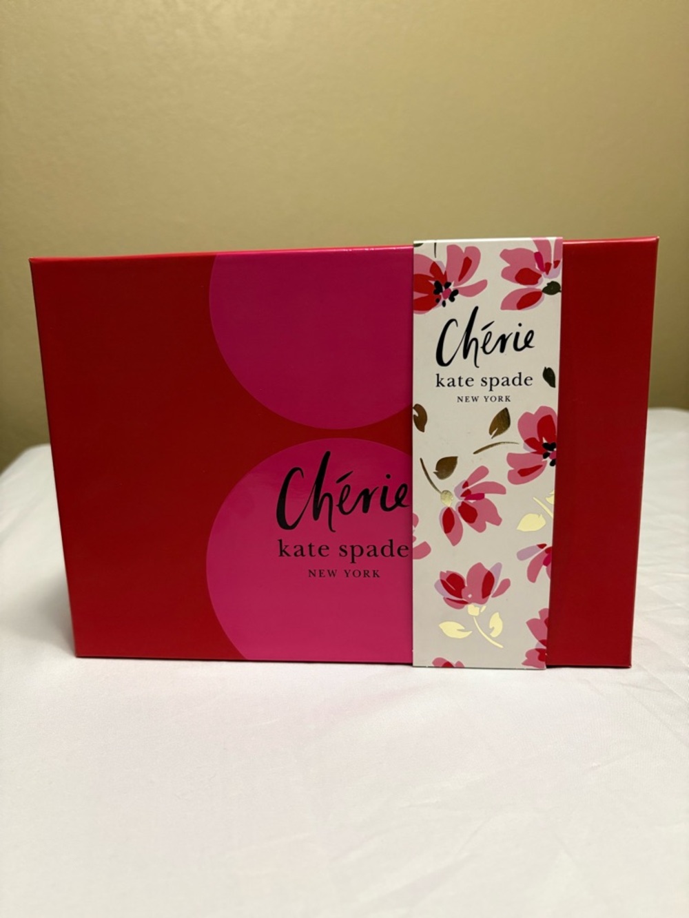 Kate Spade Chérie Boxed Gift Set - Pink & Red Accents